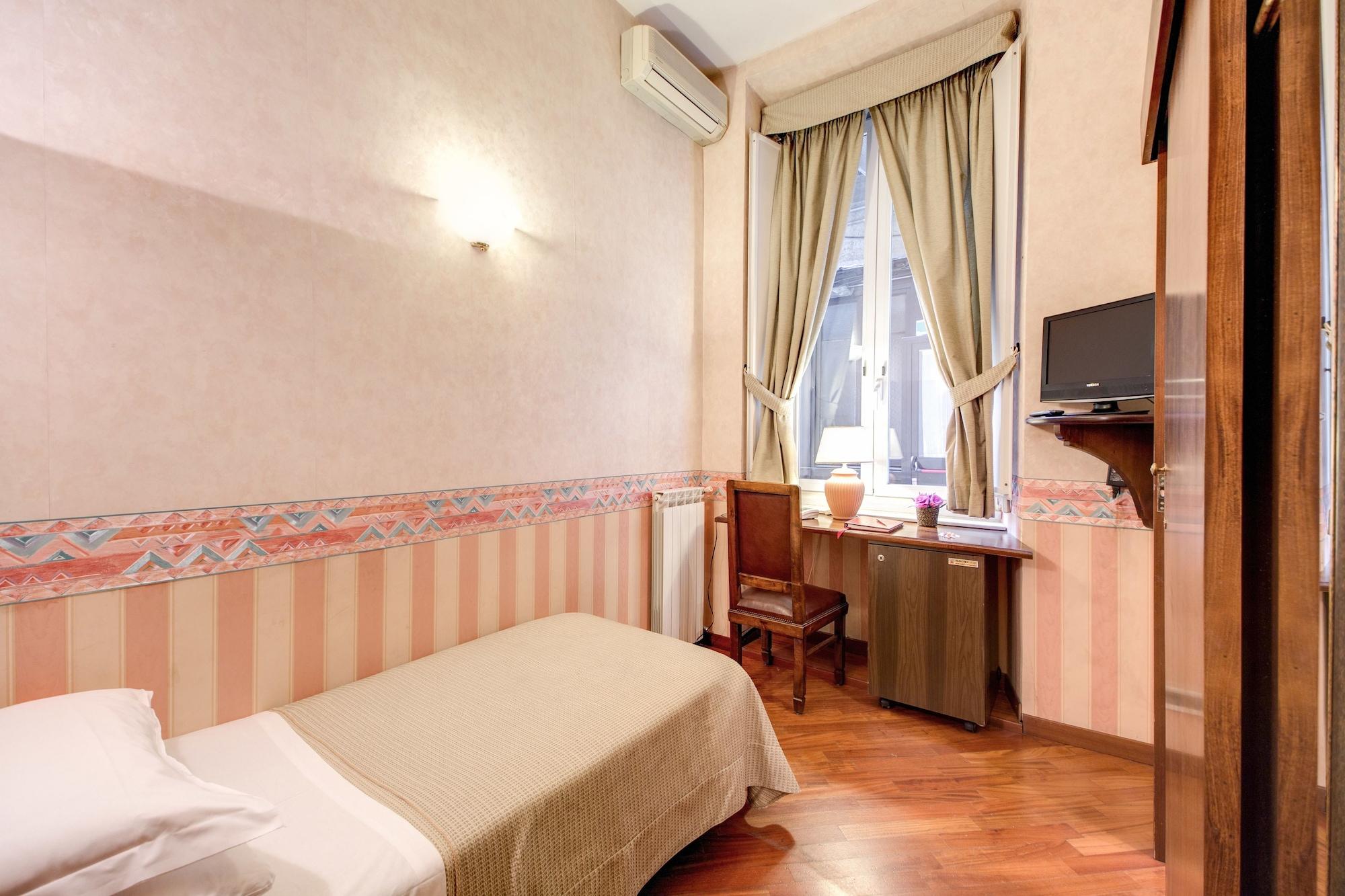 Hotel St. Moritz Ρώμη Εξωτερικό φωτογραφία