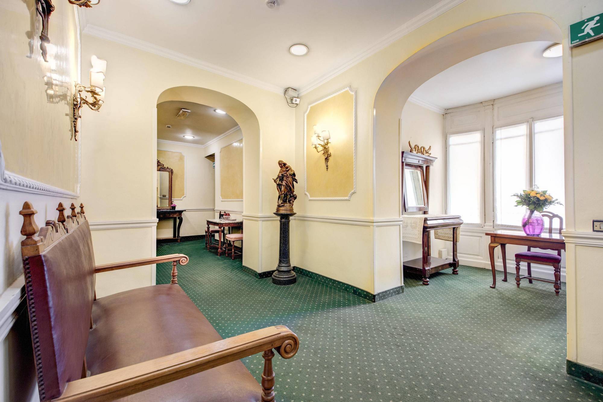 Hotel St. Moritz Ρώμη Εξωτερικό φωτογραφία